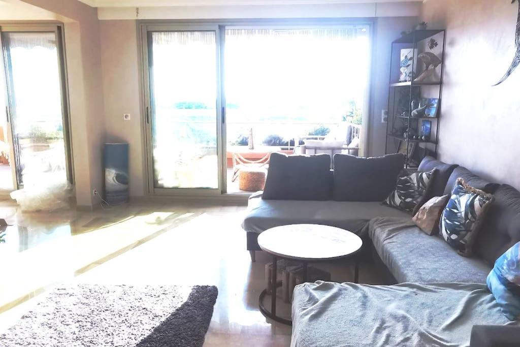 Appartement Nice Centre Vue Mer Avec Piscine Pour Famille, Couple D'Amis Pas De Groupes De Jeunes Autorises 외부 사진